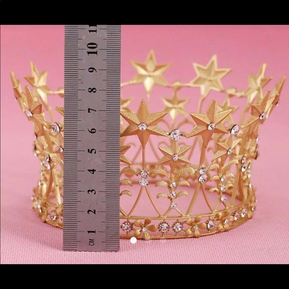 Crown - Picture 2 of 6